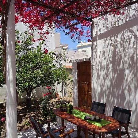 Neoclassical House Villa Chania  ภายนอก รูปภาพ